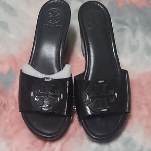 Tory Burch Black Slide Sandals 7.5M